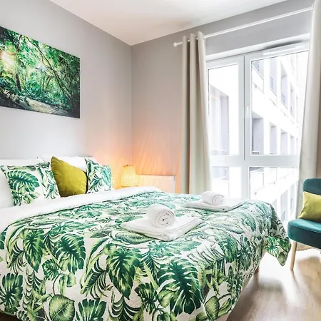 H2 Apartment- Gasiorowskich 4 - Parking Podziemny - Self Check In 24h - Mtp Targi - Pkp - Sklep Netto W Budynku Apartment