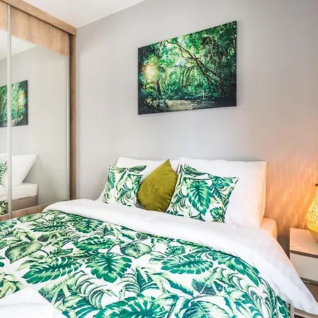 H2 Apartment- Gasiorowskich 4 - Parking Podziemny - Self Check In 24h - Mtp Targi - Pkp - Sklep Netto W Budynku Apartment