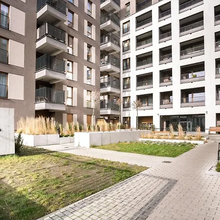 H2 Apartment- Gasiorowskich 4 - Parking Podziemny - Self Check In 24h - Mtp Targi - Pkp - Sklep Netto W Budynku Poznan